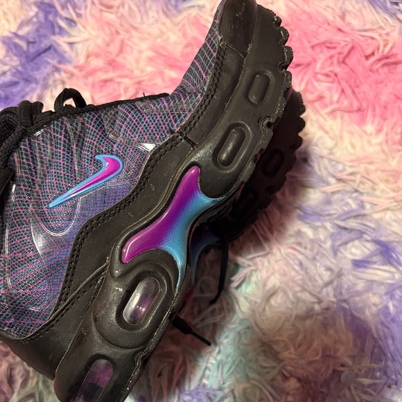 Nike Kids Sneakers - Black and Purple - Picture 8 of 8